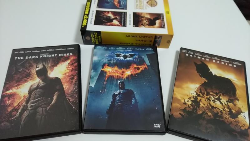 �u�_�[�N�i�C�g ���[�i�[�E�X�y�V�����E�p�b�N�v�̒��g